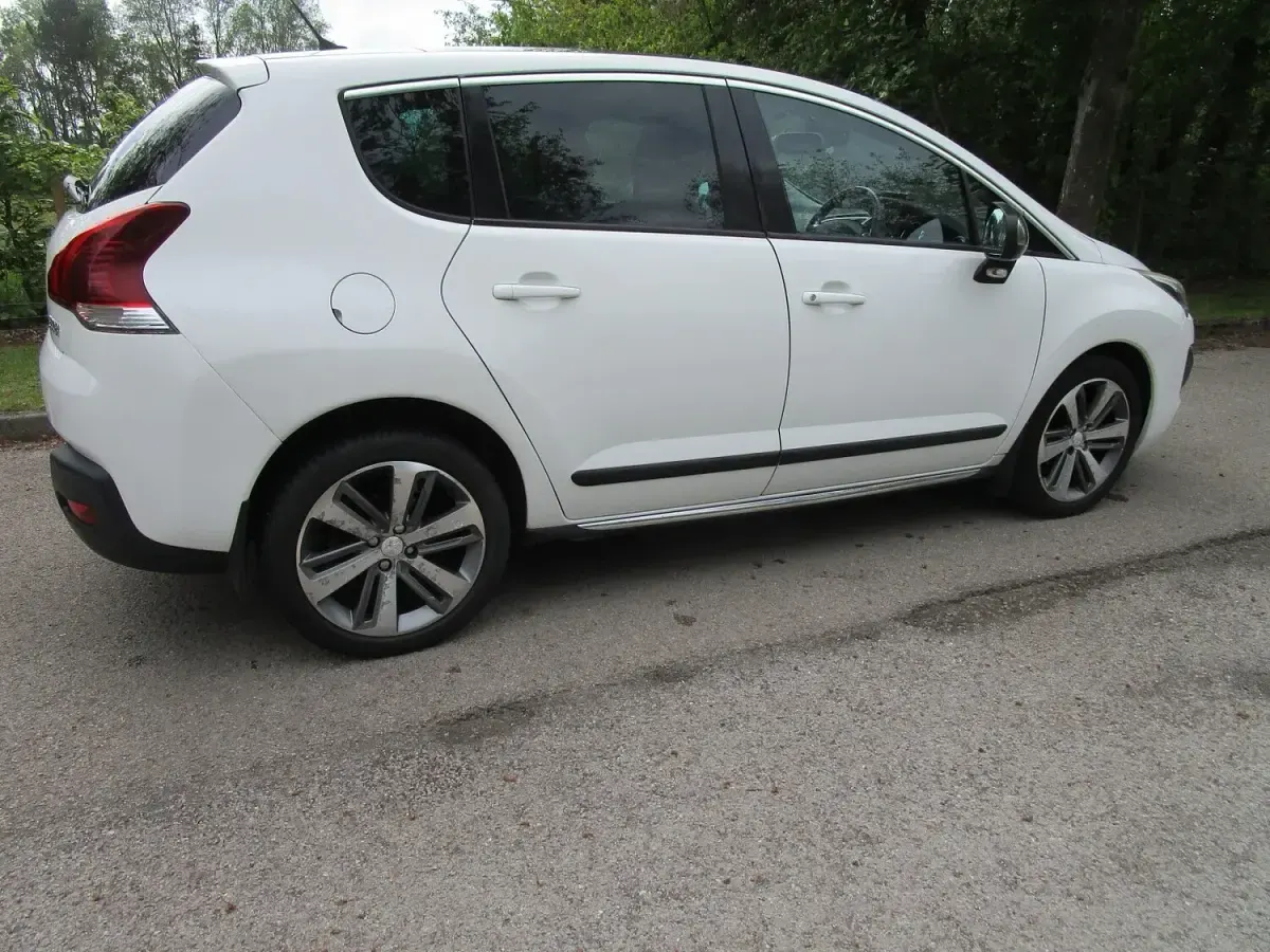 Used Peugeot 3008 Allure 2014 White SUV