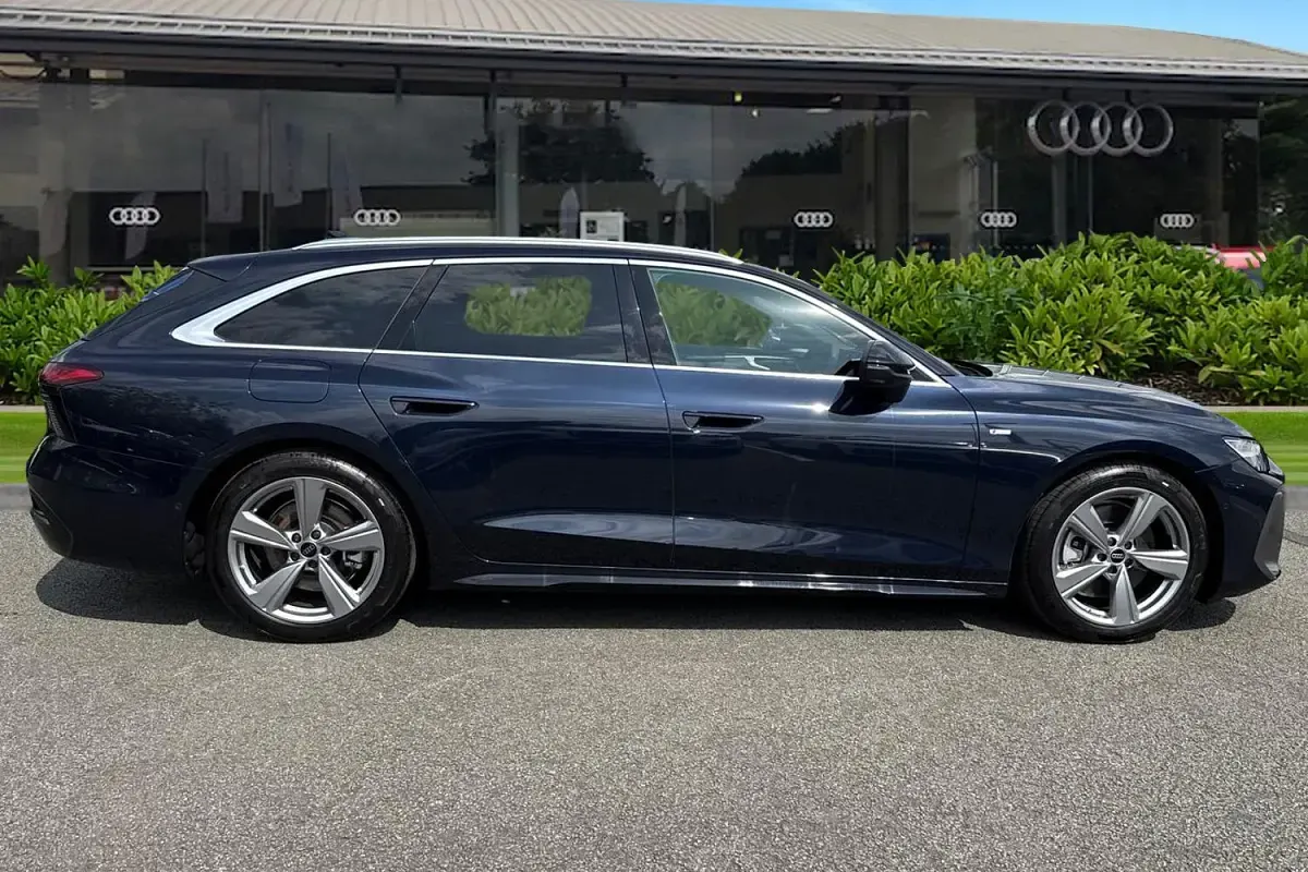 New Audi A6 S-Line 204 HP (150 kW) 2026 Blue Estate