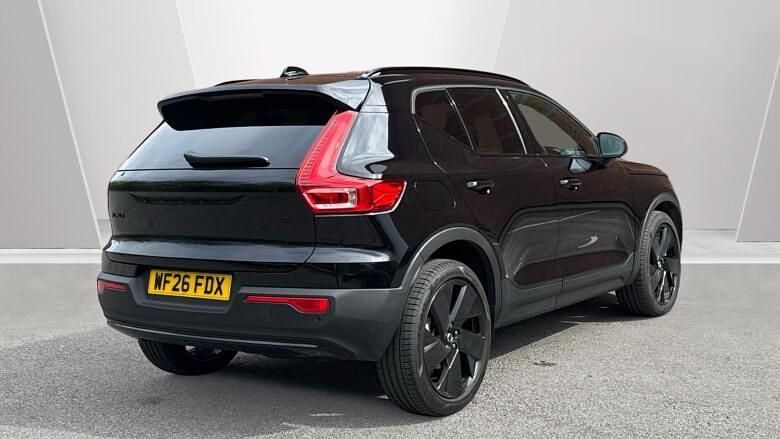 Used Volvo XC40 Plus 163 HP (119 kW) 2025 SUV