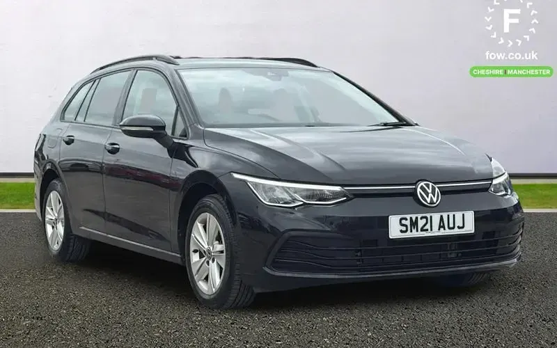 Used VW Golf VII Life 110 HP (80 kW) 2021 Hatchback