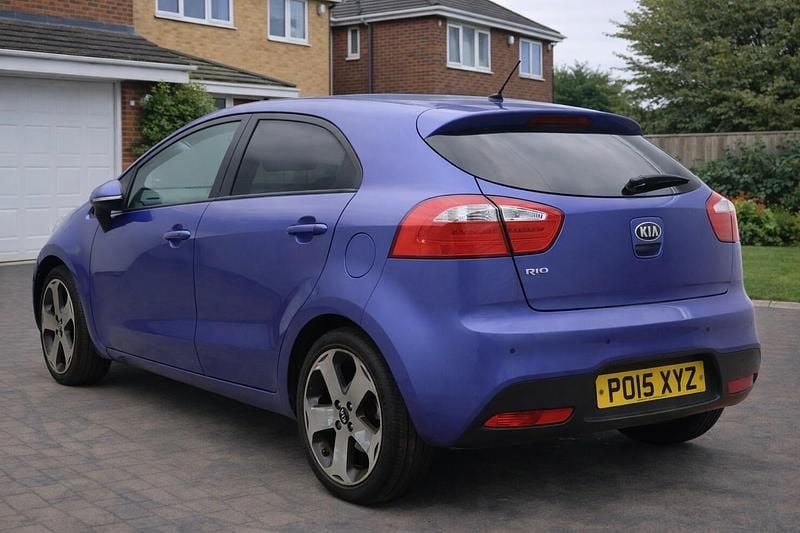 Used Kia Rio 2015 Blue Hatchback