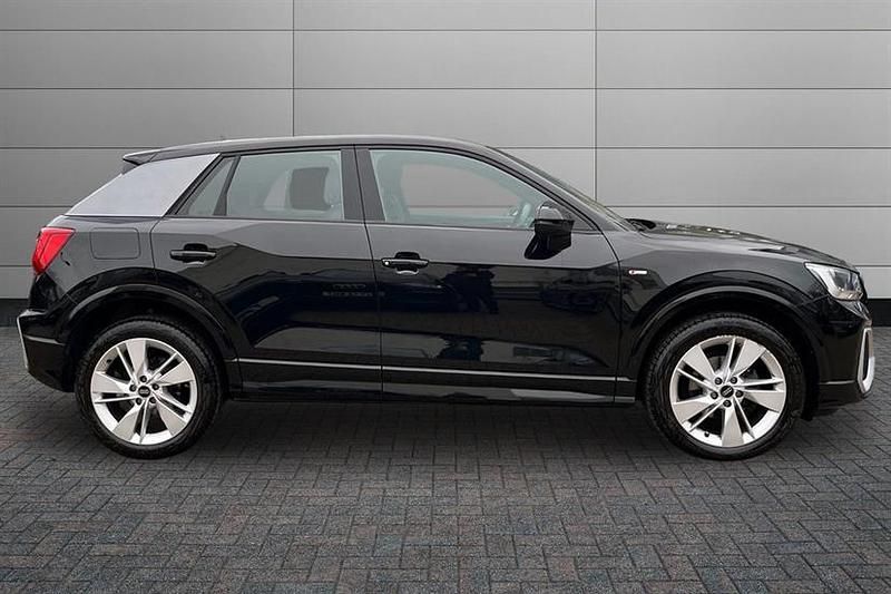Used Audi Q2 S-Line 190 HP (139 kW) 2022 Black SUV