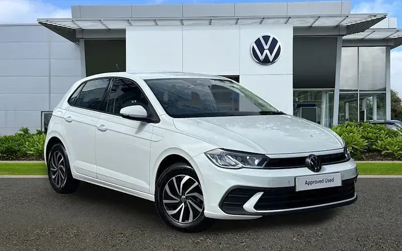 Used VW Polo Life 95 HP (69 kW) 2023 Hatchback