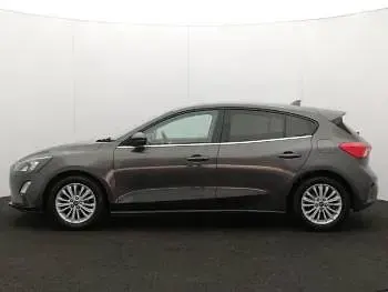 Used Ford Focus Titanium 125 HP (91 kW) 2020 Grey Hatchback