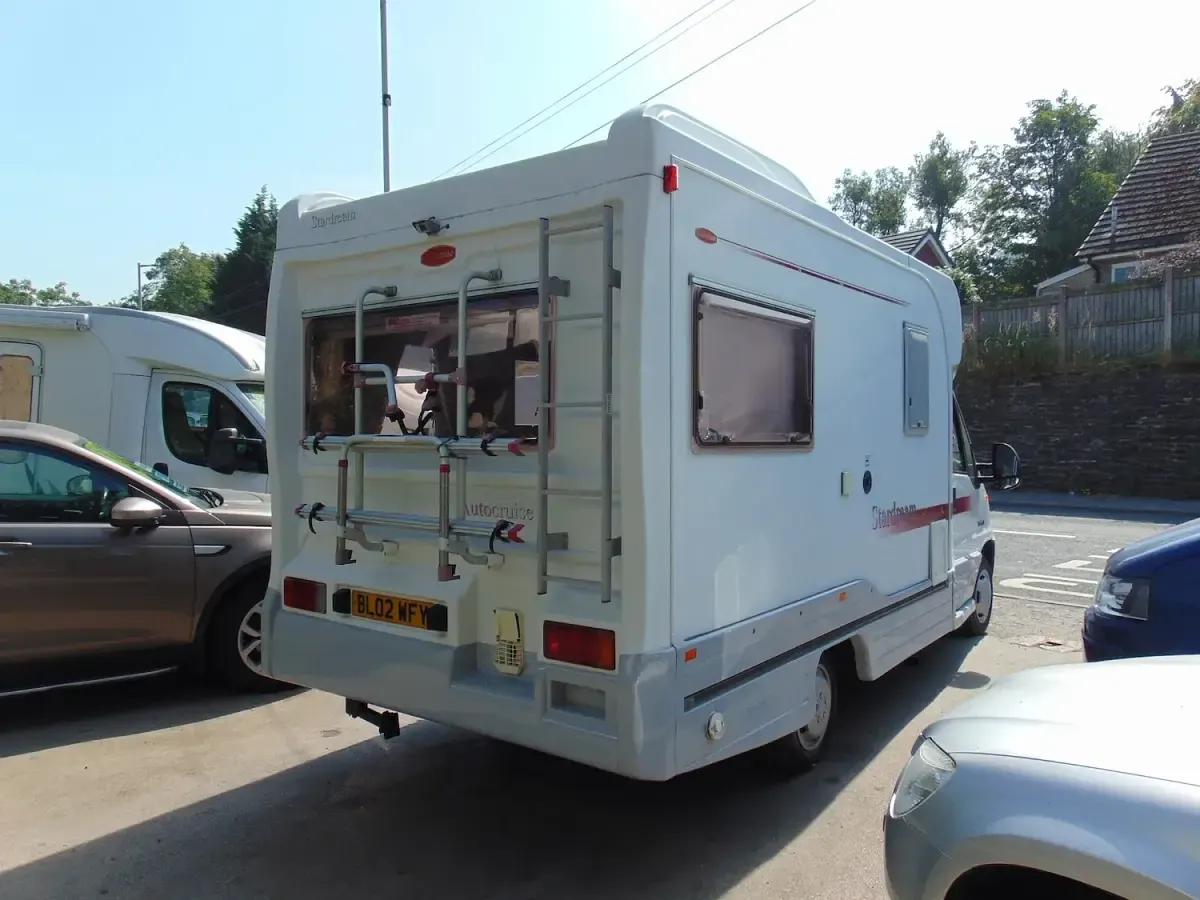 Used Peugeot Boxer 91 HP (66 kW) 2002 White Van