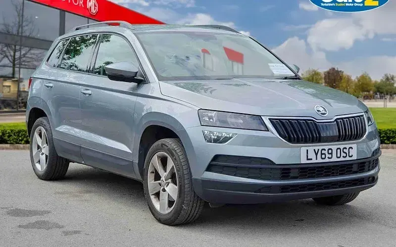 Usado Skoda Karoq SE 150 HP (110 kW) 2021 SUV
