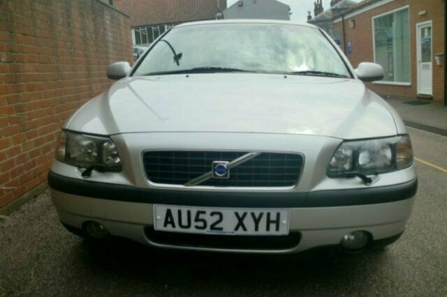 Used Volvo S60 180 HP (132 kW) 2002 Sedan