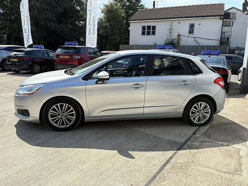 Used Citroën C4 VTR Sport 115 HP (84 kW) 2014 Silver Hatchback