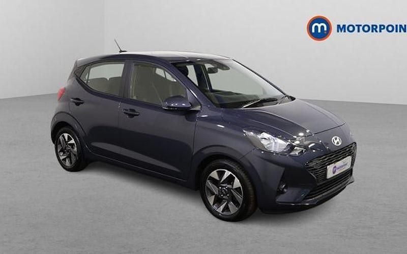 Used Hyundai i10 Advanced 79 HP (58 kW) 2025 Grey Hatchback