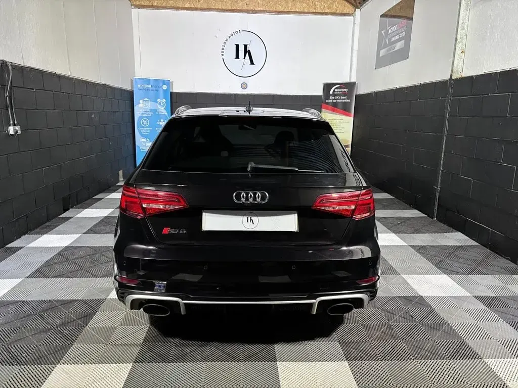 Used Audi RS3 Advanced 400 HP (294 kW) 2019 Black Sedan