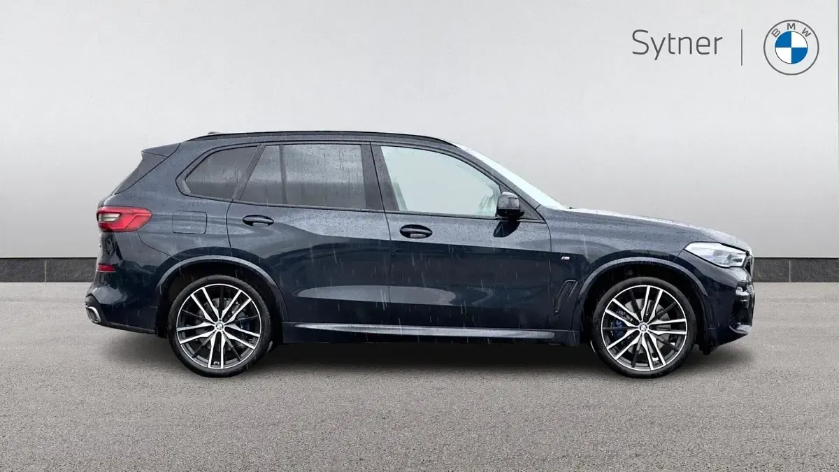 Used BMW X5 M Sport 261 HP (191 kW) 2019 Black SUV