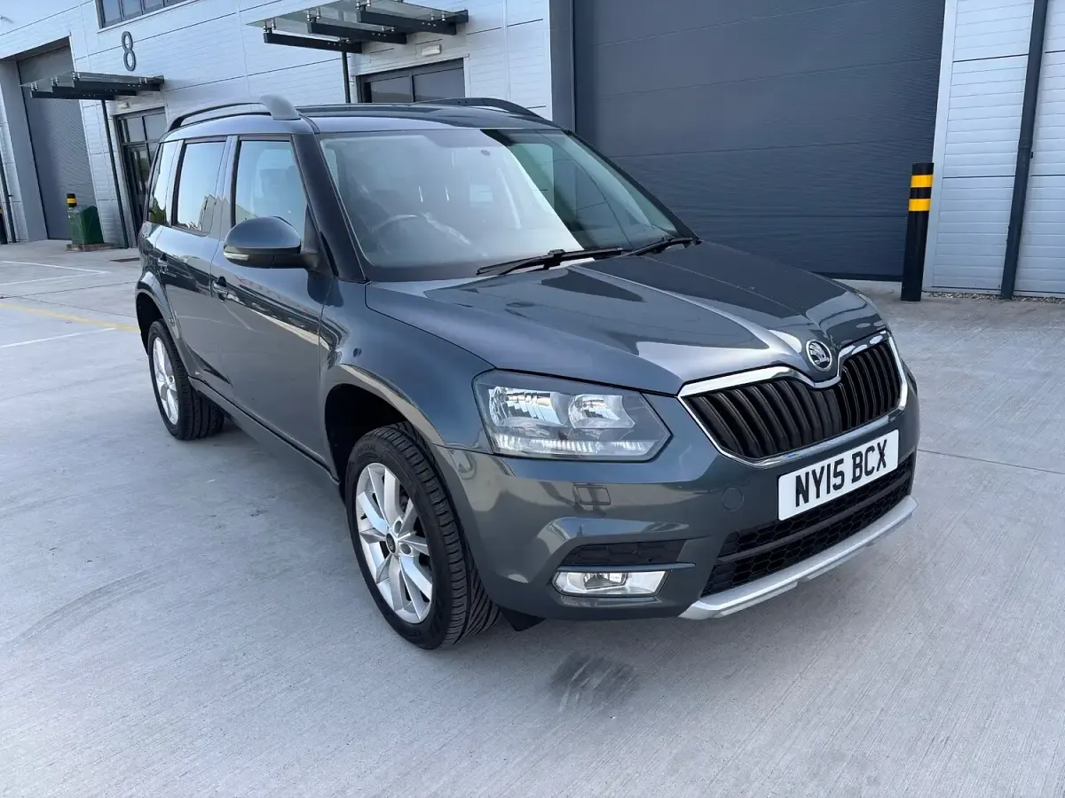 Used Skoda Yeti SE 110 HP (80 kW) 2015 Grey SUV