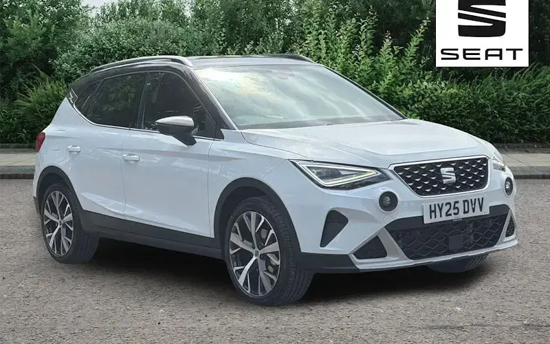 Begagnad Seat Arona Xperience Lux 116 HK (85 kW) 2025 SUV