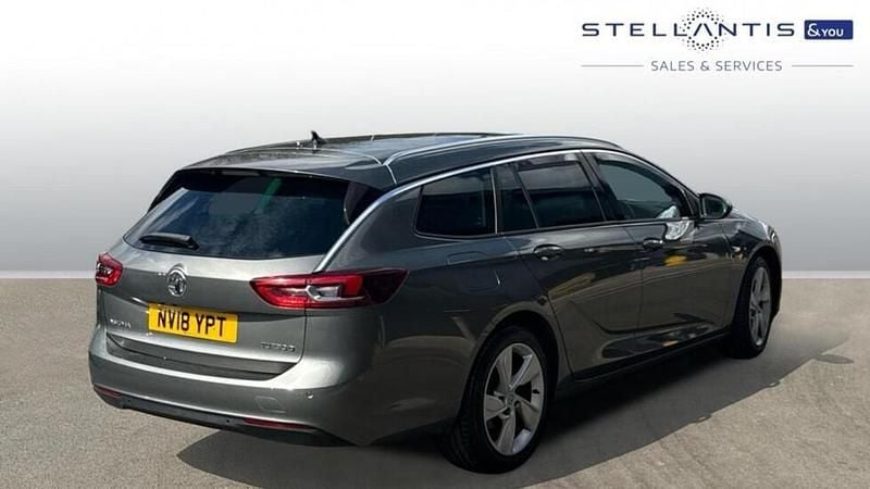 Used Vauxhall Insignia SRi 168 HP (123 kW) 2018 Grey Estate