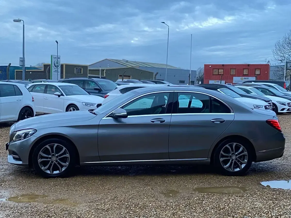 Used Mercedes C300 2015 Silver Sedan