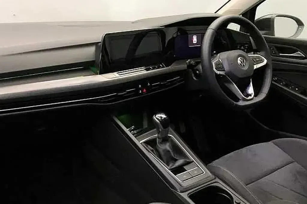 Used VW Golf VIII Style 130 HP (95 kW) 2020 Black Hatchback