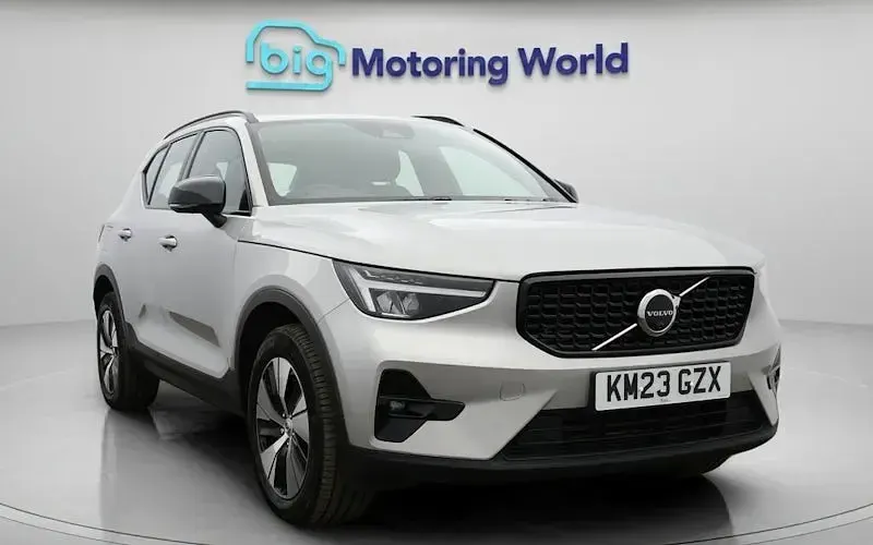 Usado Volvo XC40 Plus 211 CV (155 kW) 2023 SUV