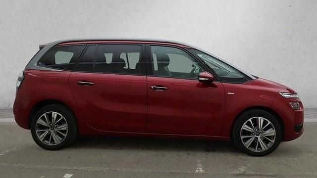 Used Citroën Grand C4 Picasso Exclusive 120 HP (88 kW) 2016 Red MPV