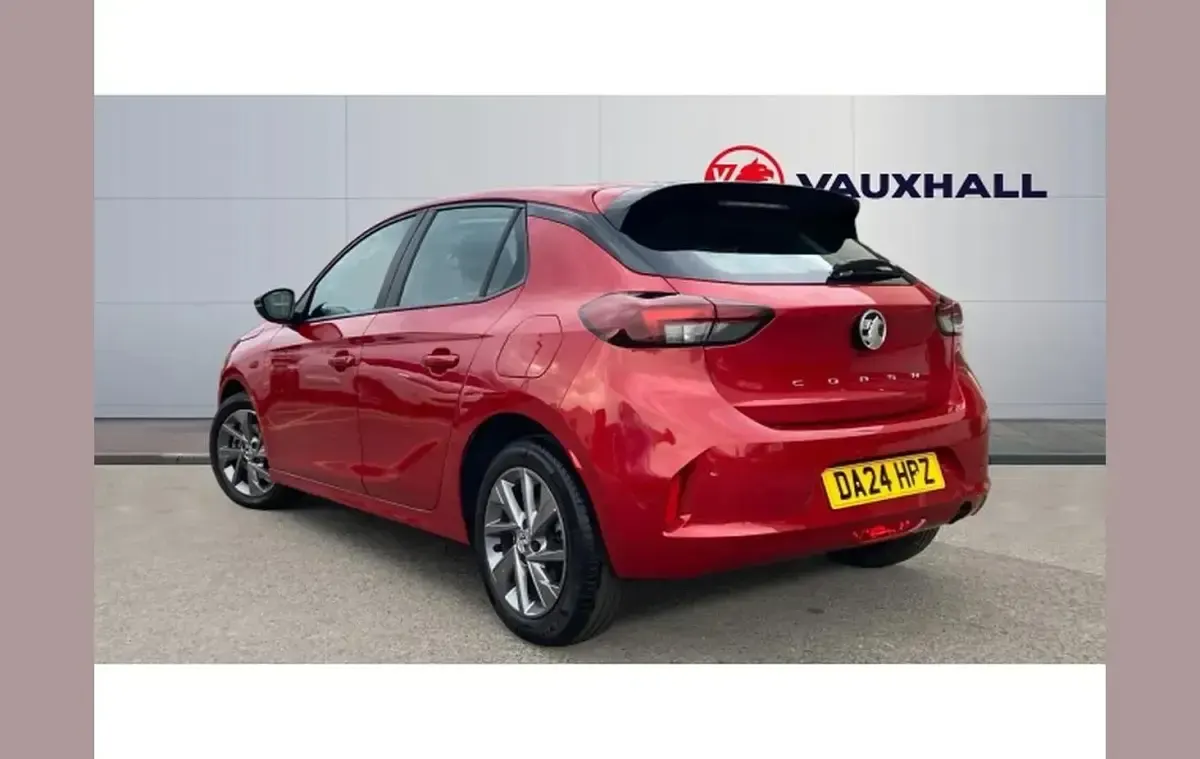 Used Vauxhall Corsa Design Edition 99 HP (72 kW) 2024 Red Hatchback