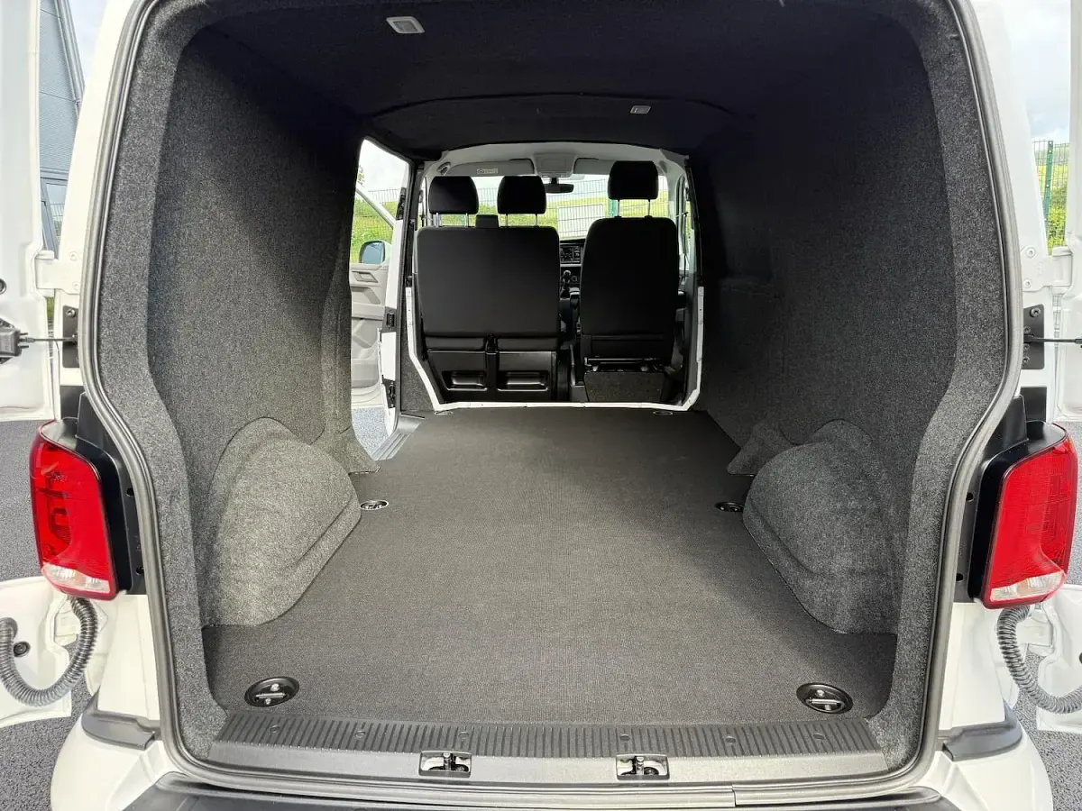 Used VW Transporter Highline 2023 White Van