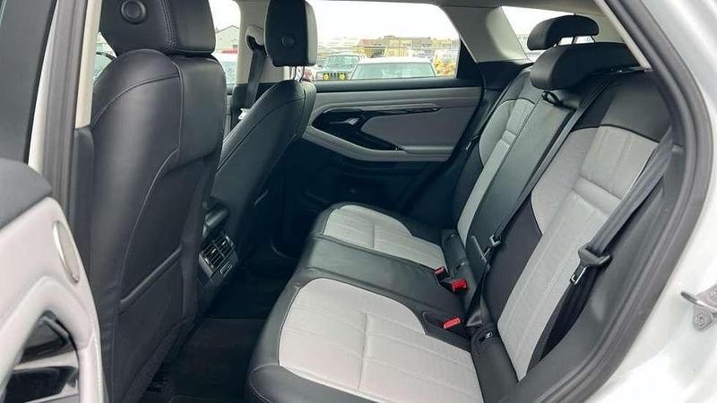 Used Land Rover Range Rover evoque HSE Dynamic 309 HP (227 kW) 2023 White SUV