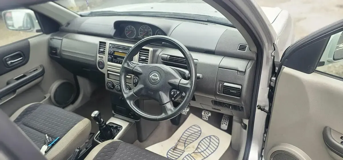 Used Nissan X-Trail 136 HP (100 kW) 2006 Silver SUV
