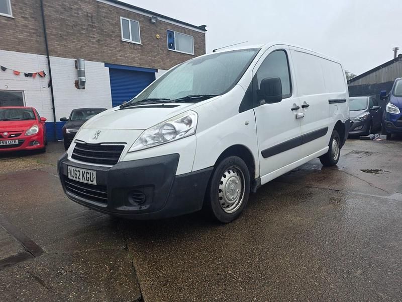 Second-hand Peugeot Expert 2012 Alb Van