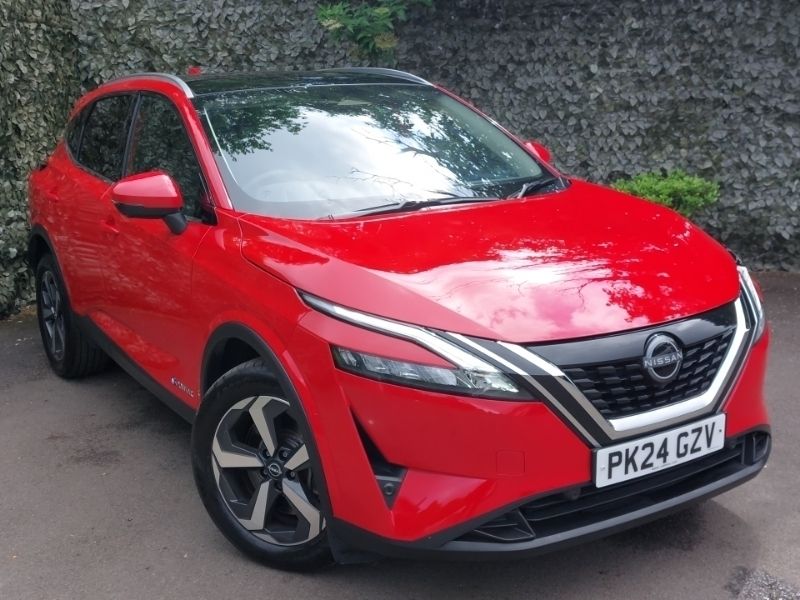 Red Used 2024 Nissan Qashqai N-Connecta SUV | £21,498 (Super price) - Image 1/4