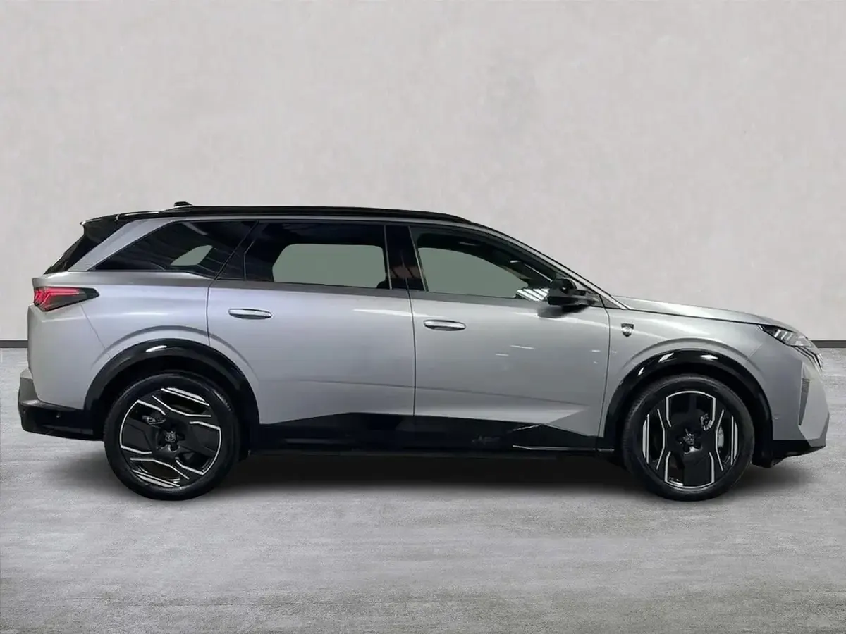 Used Peugeot 5008 GT 156 kW (213 HP) 2024 Grey SUV