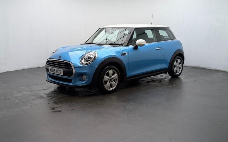 Used Mini Cooper Classic 136 HP (100 kW) 2021 Hatchback