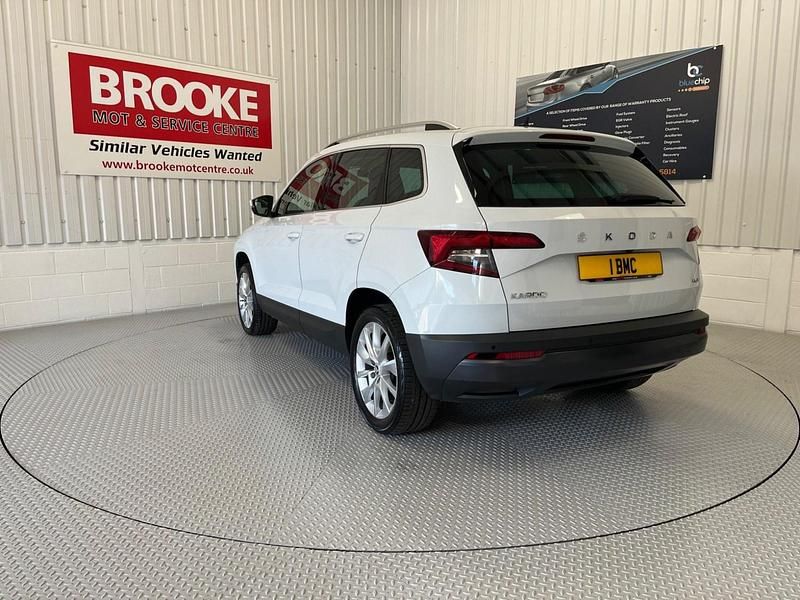 Used Skoda Karoq SE L 150 HP (110 kW) 2020 White SUV