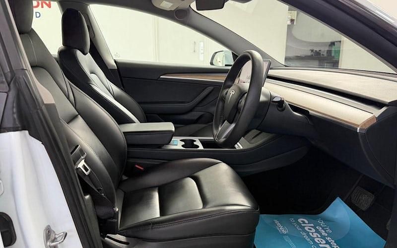 Used Tesla Model 3 Long Range AWD 366 kW (498 HP) 2022 White Sedan