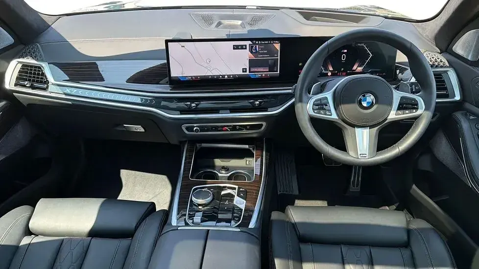 Used BMW X7 M Sport 347 HP (255 kW) 2026 Black SUV