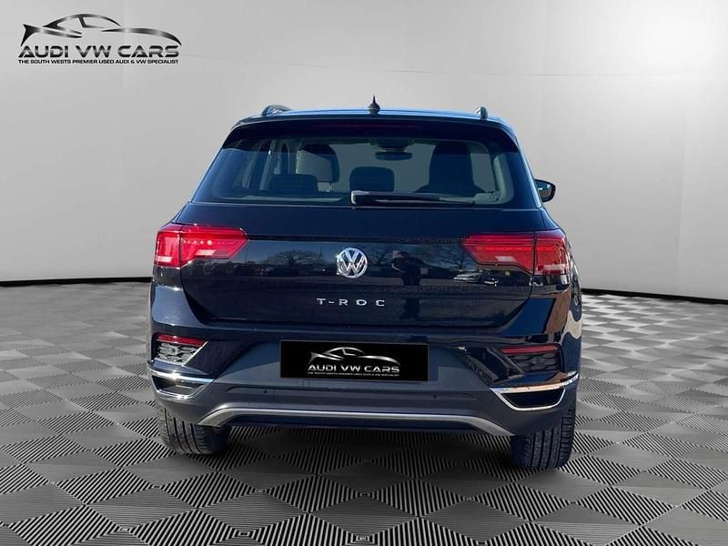 Used VW T-Roc SE 115 HP (84 kW) 2018 Black SUV