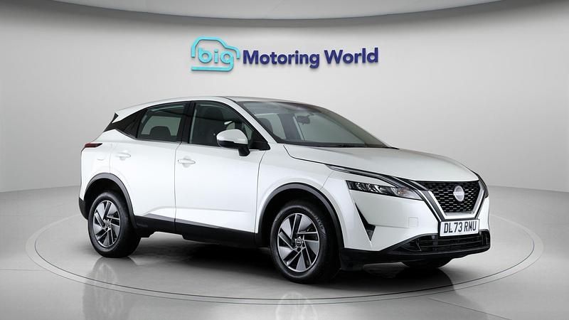 Used 2023 Nissan Qashqai Acenta Premium SUV | £15,000 (Super price) - Image 1/4