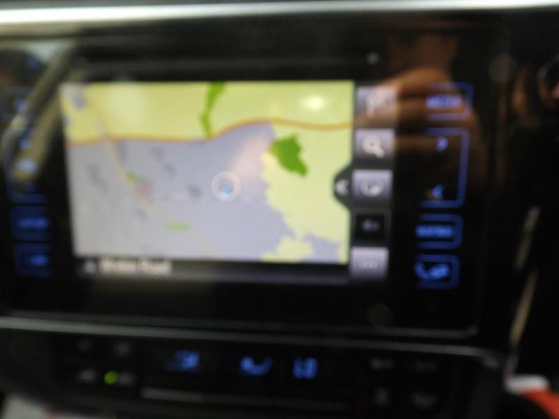 Image 4/4