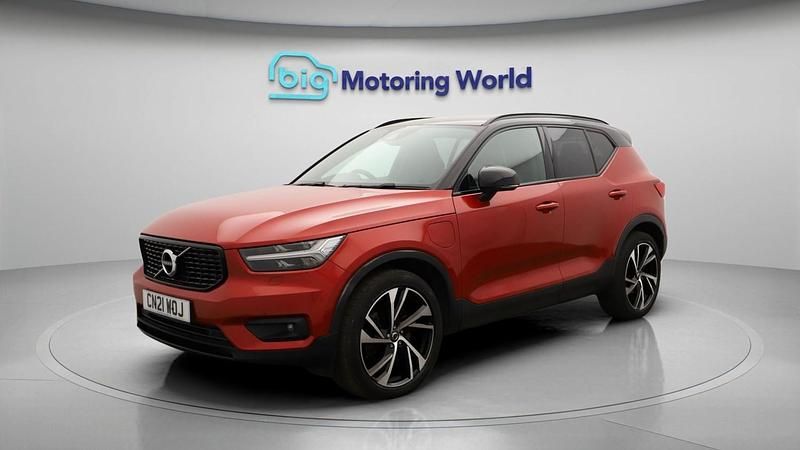 Used Volvo XC40 R-Design Pro 262 HP (192 kW) 2021 Red SUV