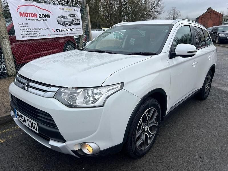 Used Mitsubishi Outlander 2014 White SUV