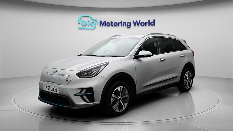 Used Kia e-Niro 147 kW (201 HP) 2021 SUV
