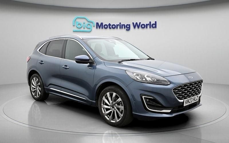 Begagnad Ford Kuga Vignale 190 HK (139 kW) 2023 SUV