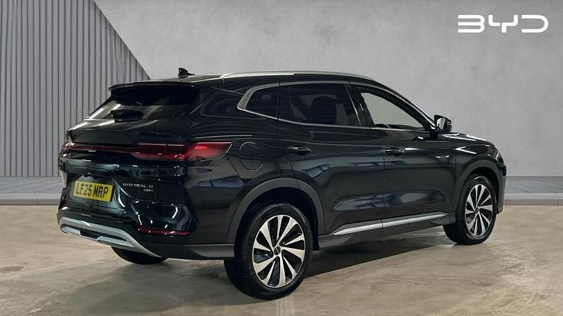 Used BYD Seal U Comfort 218 HP (160 kW) 2025 Black SUV