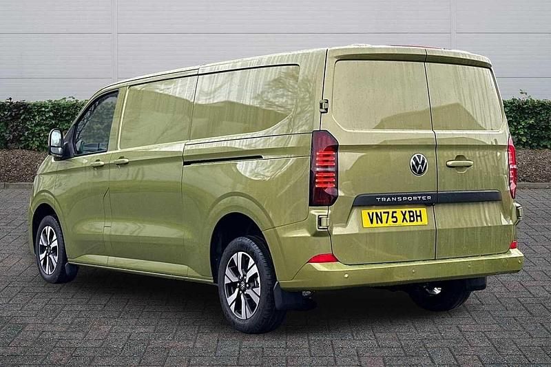 New VW Transporter Pro 2025 Warm green metallic Van