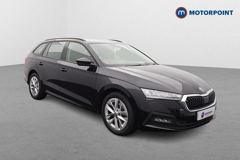 Black Used 2024 Skoda Octavia SE Technology Estate | £19,349 (Good price) - Image 1/4