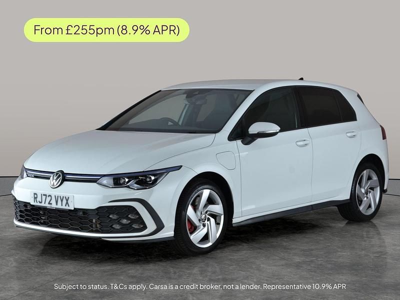 White Used 2022 VW Golf VIII GTE Hatchback | £19,404 (Fair price) - Image 1/2