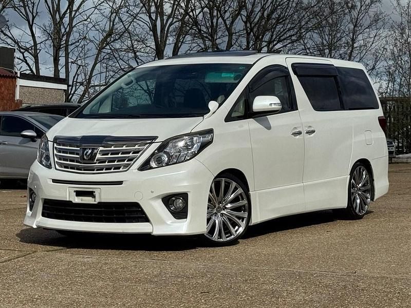 Used Toyota Alphard 2014 White MPV