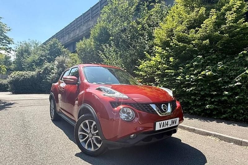 Red Used 2014 Nissan Juke Tekna SUV | £3,495 (Good price) - Image 1/1