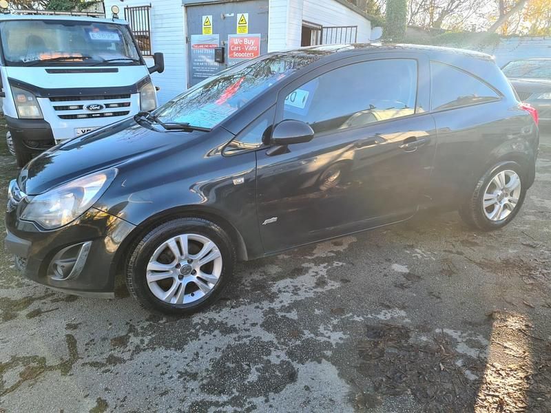 Used Vauxhall Corsa Sportive 95 HP (69 kW) 2015 Black Van