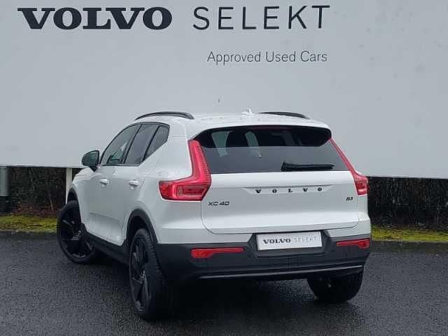 New Volvo XC40 Plus 161 HP (118 kW) 2026 SUV