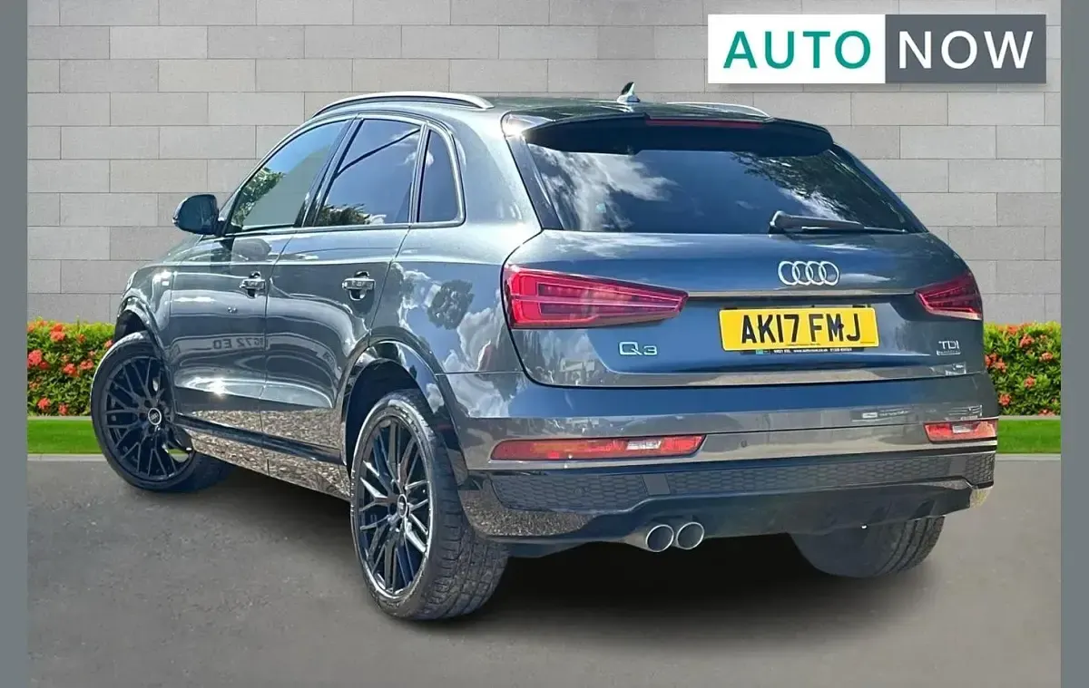 Used Audi Q3 Black Edition 180 HP (132 kW) 2017 Grey SUV