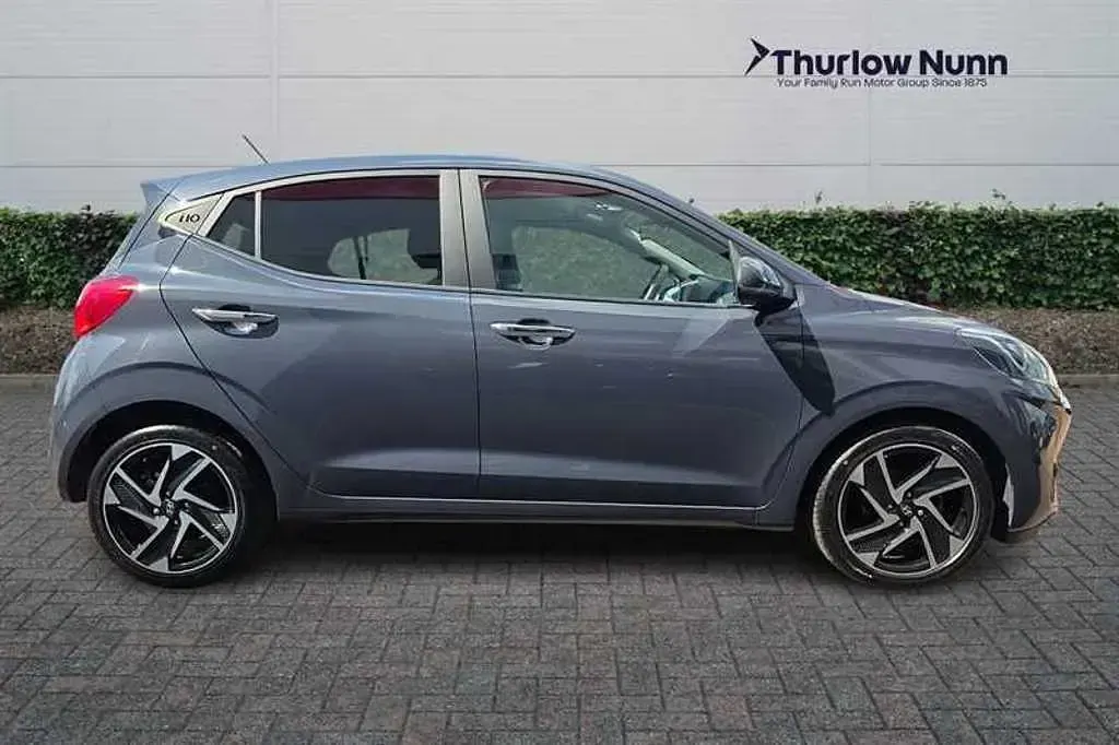 Used Hyundai i10 Premium 79 HP (58 kW) 2025 Hatchback